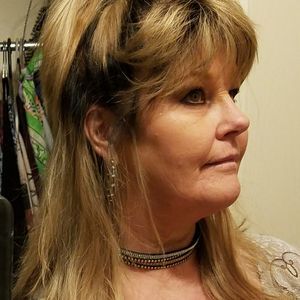 Meet your Posher, Kim